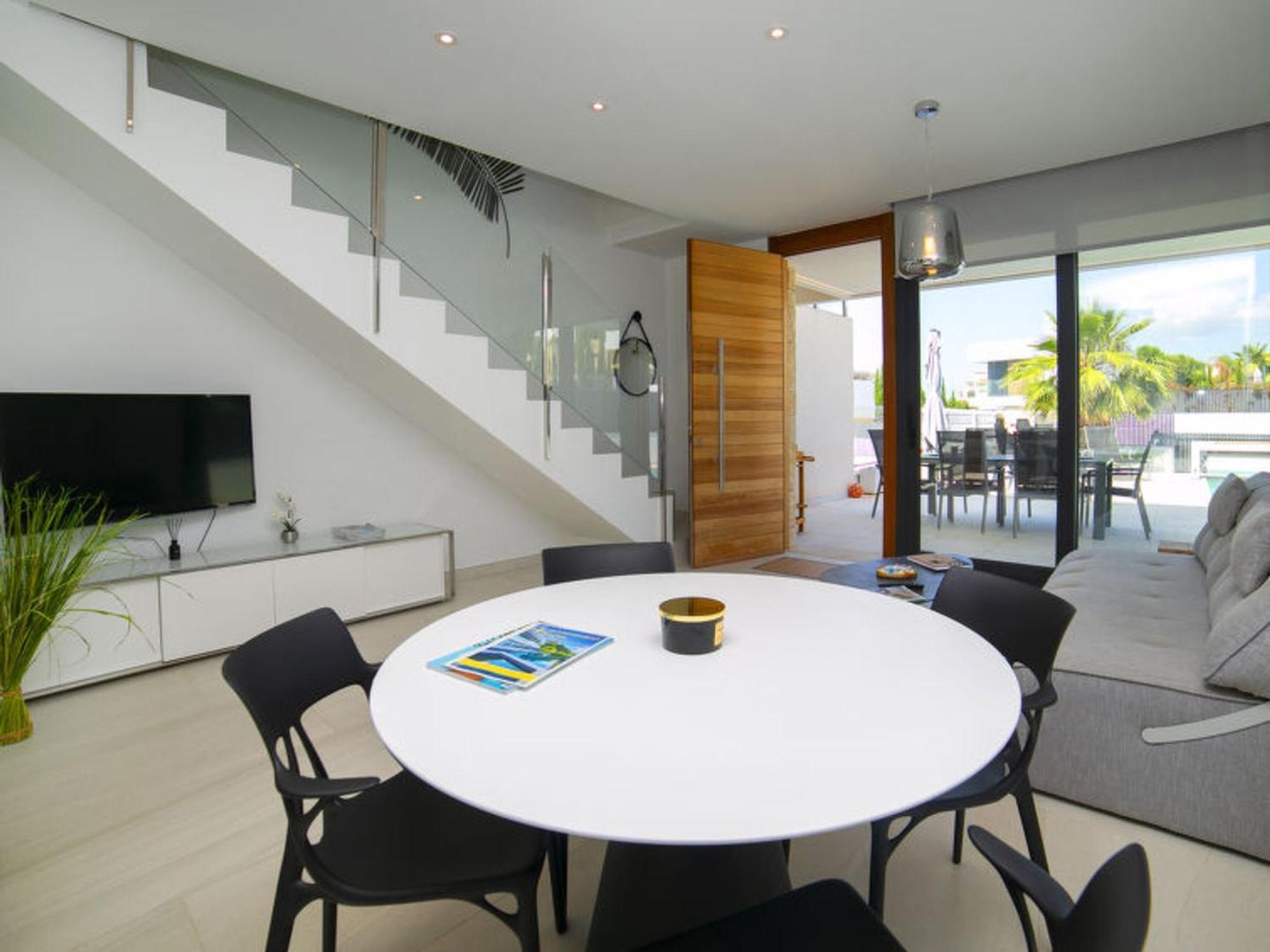 Ferienhaus Global Bruselas - By Global Rental Holidays 18917 *